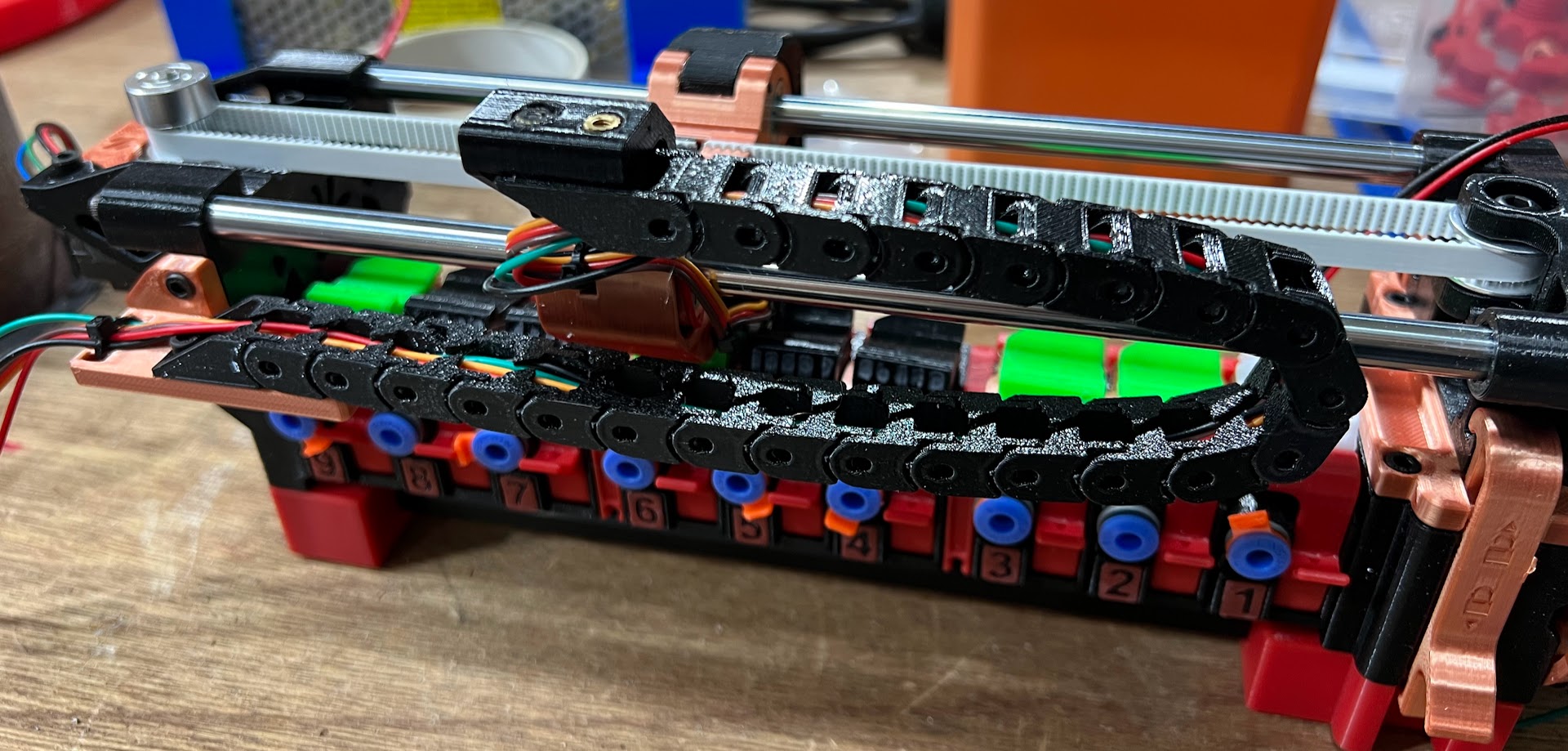 Drag Chain for ercf with ability to thread in the wires