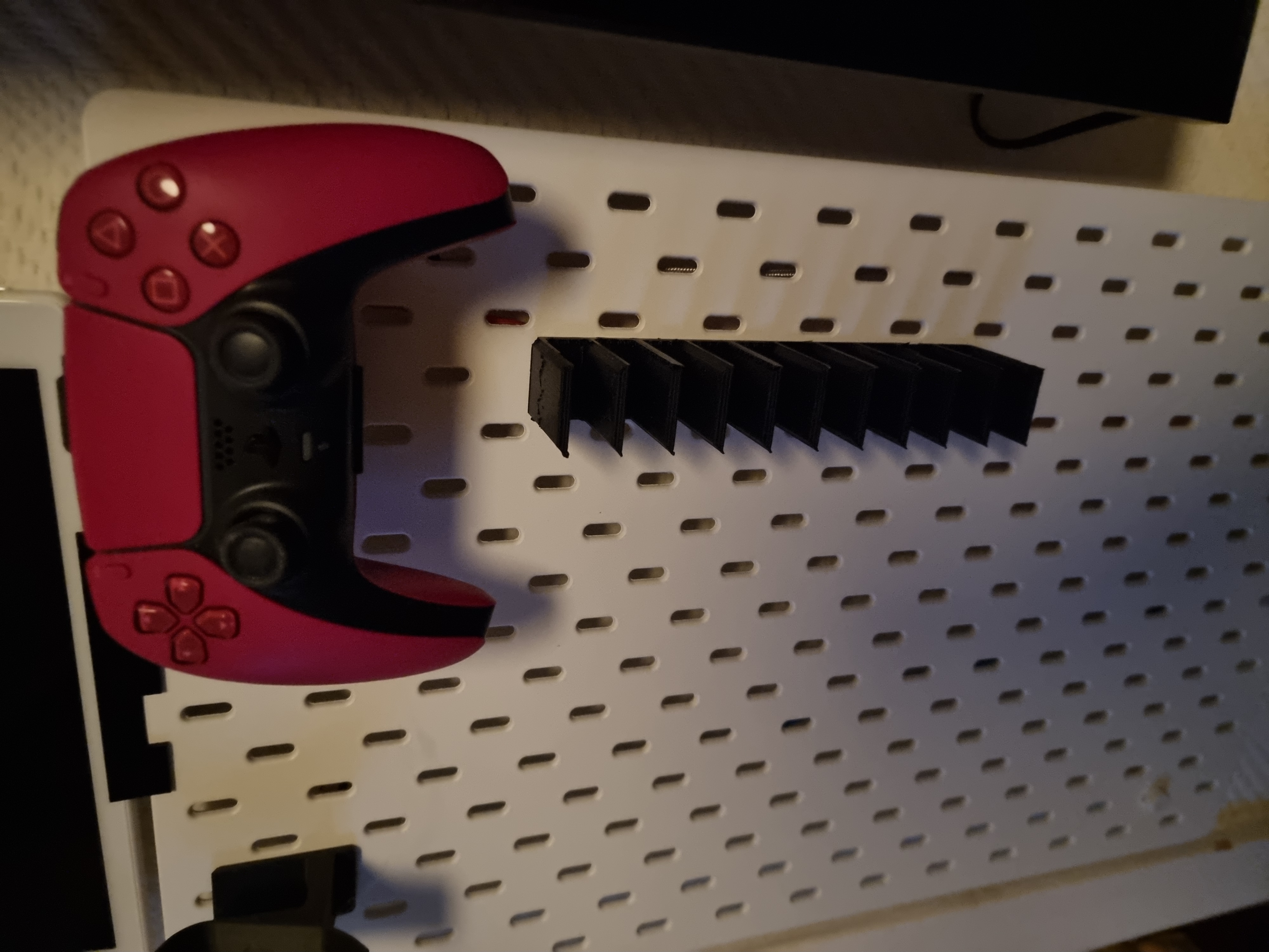 Invisible IKEA Skadis Game Box Holder