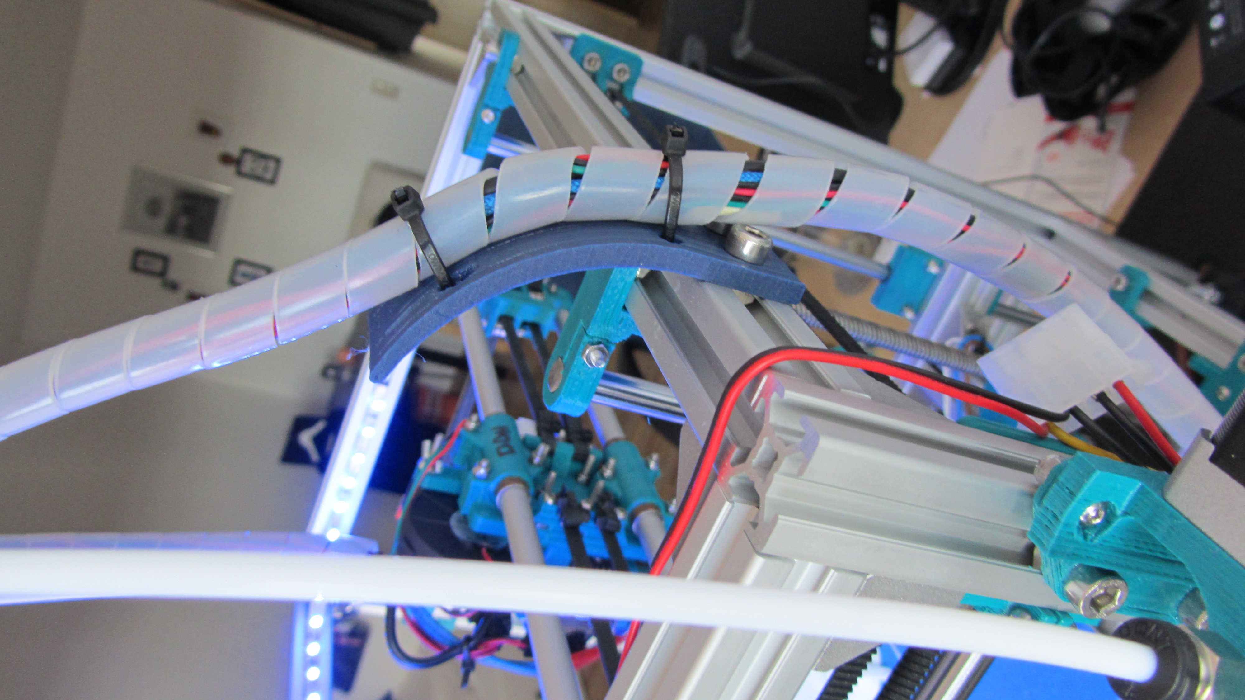 Cable Guide for 20x20 extrusion