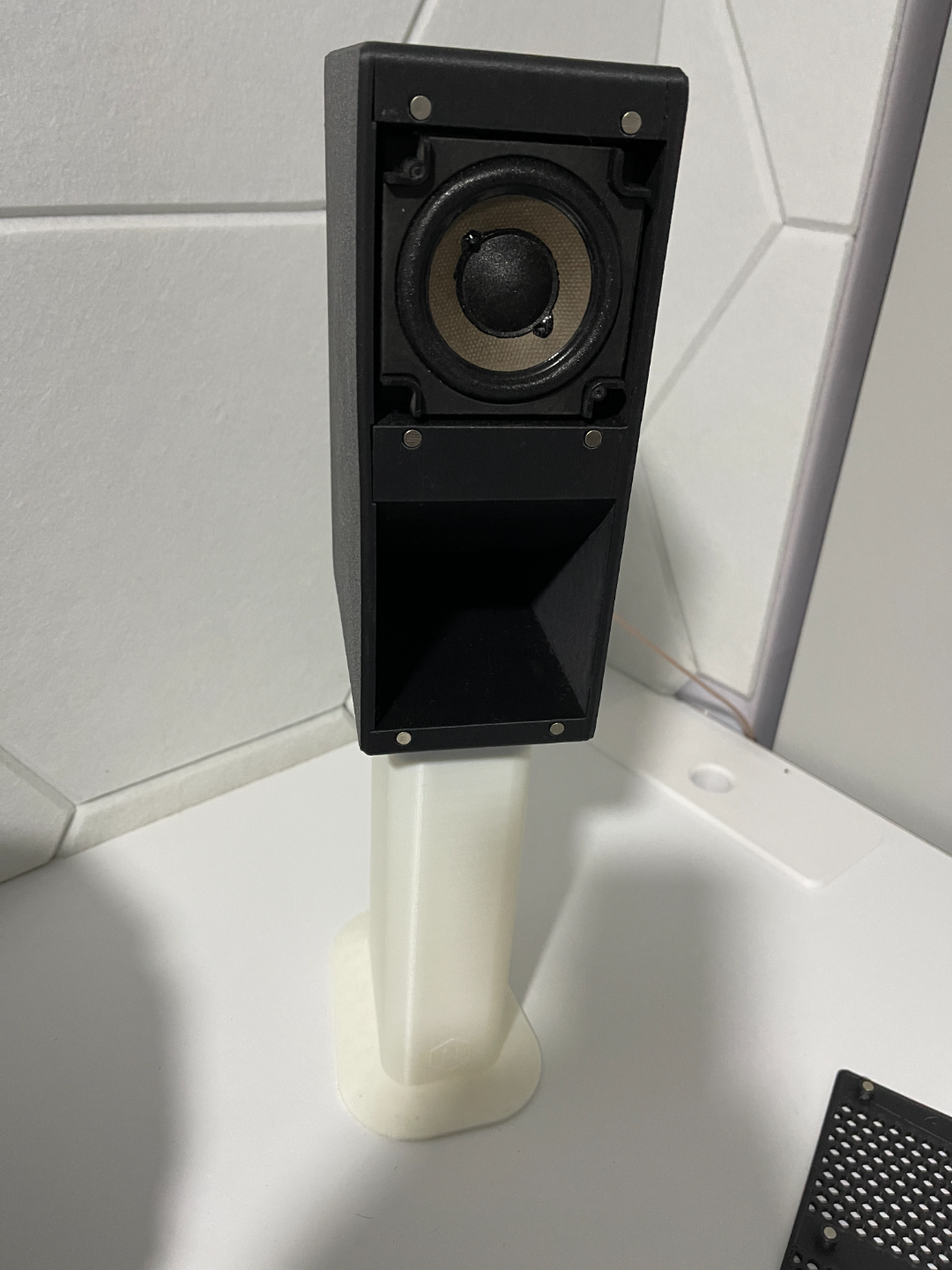 NexGen 3D Mini Desktop Speaker Stands