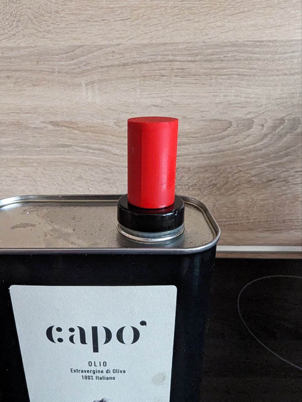Simple Oil can lid