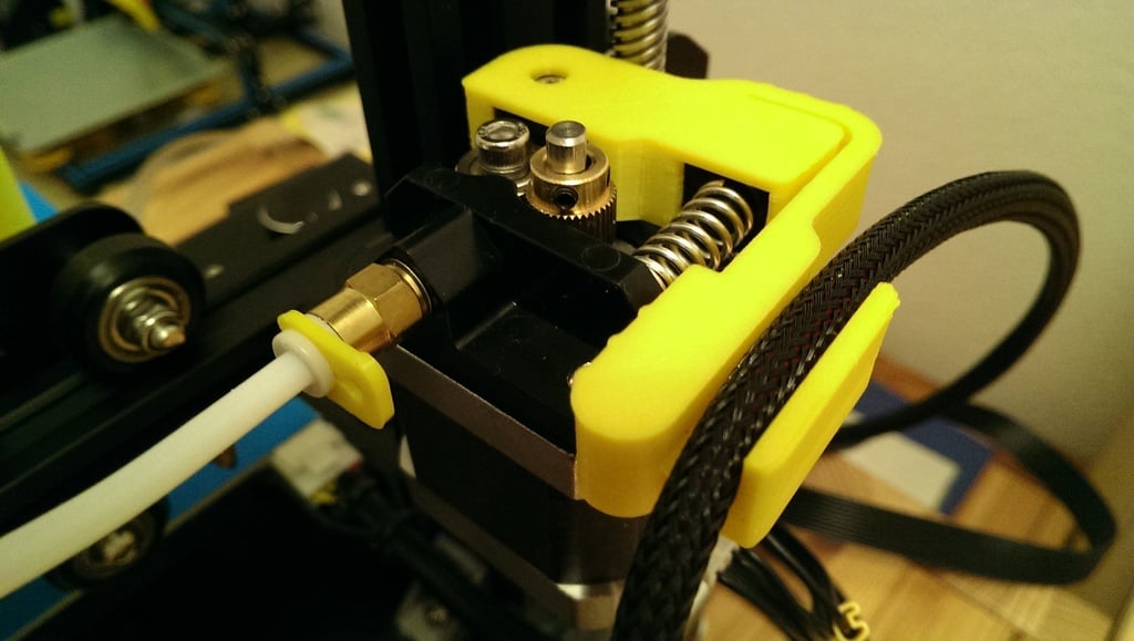 CR10/Ender2 Snap Lock Extruder Sleeve with cable holder