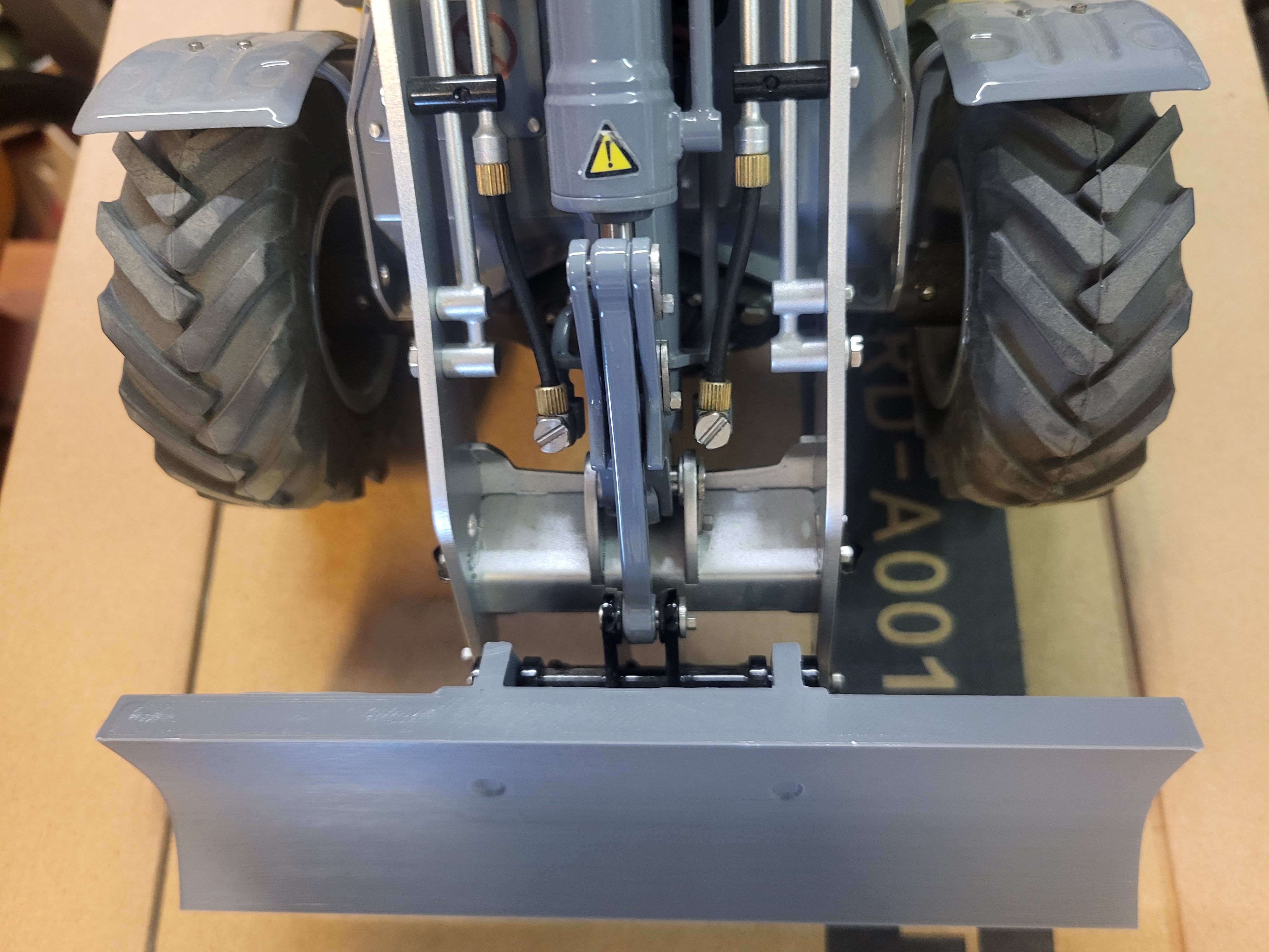 Aoue-MCL8 Lesu dozer blade