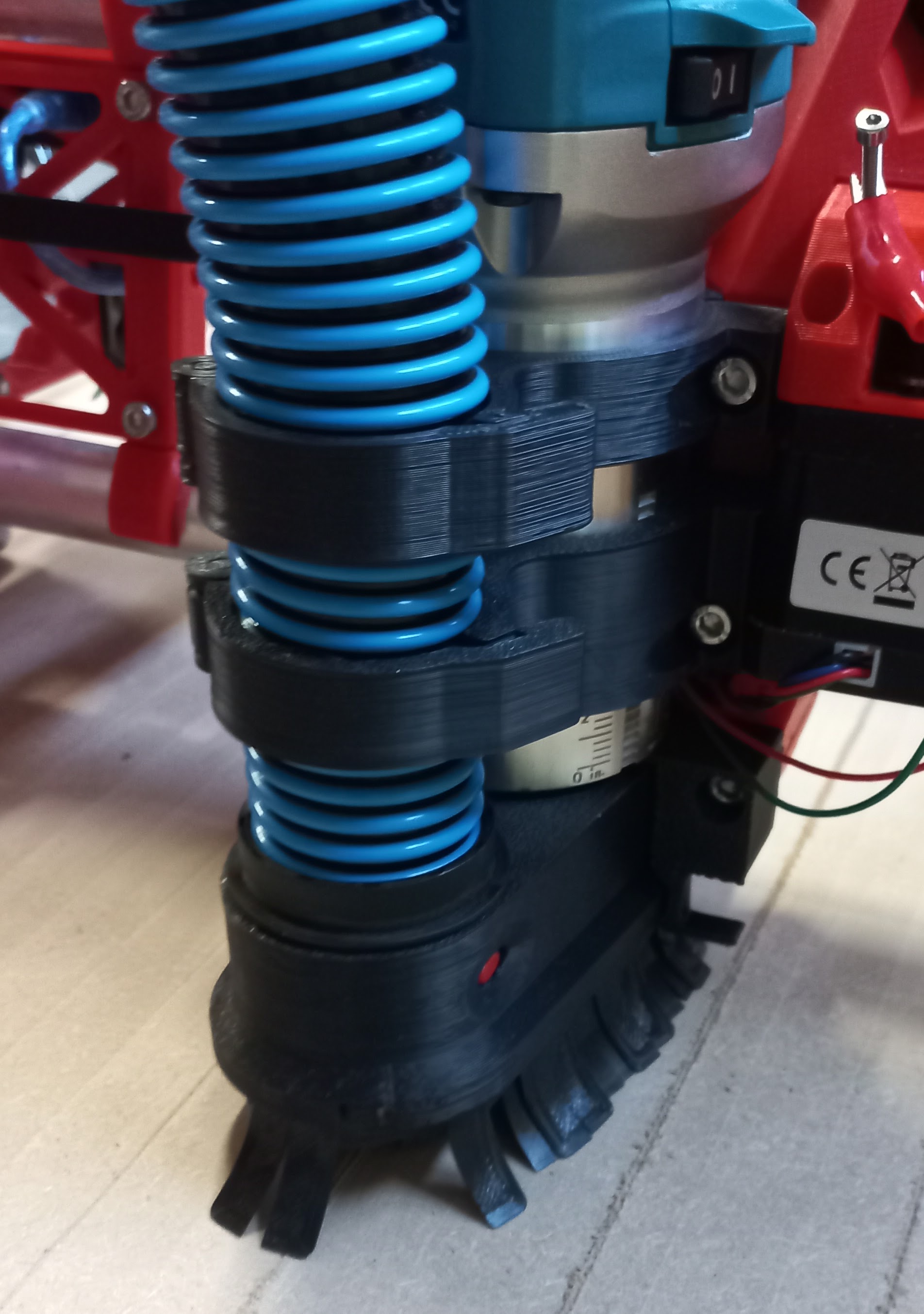 Lowrider v3 - Makita700-hose40mm holder + detachable dust shoe