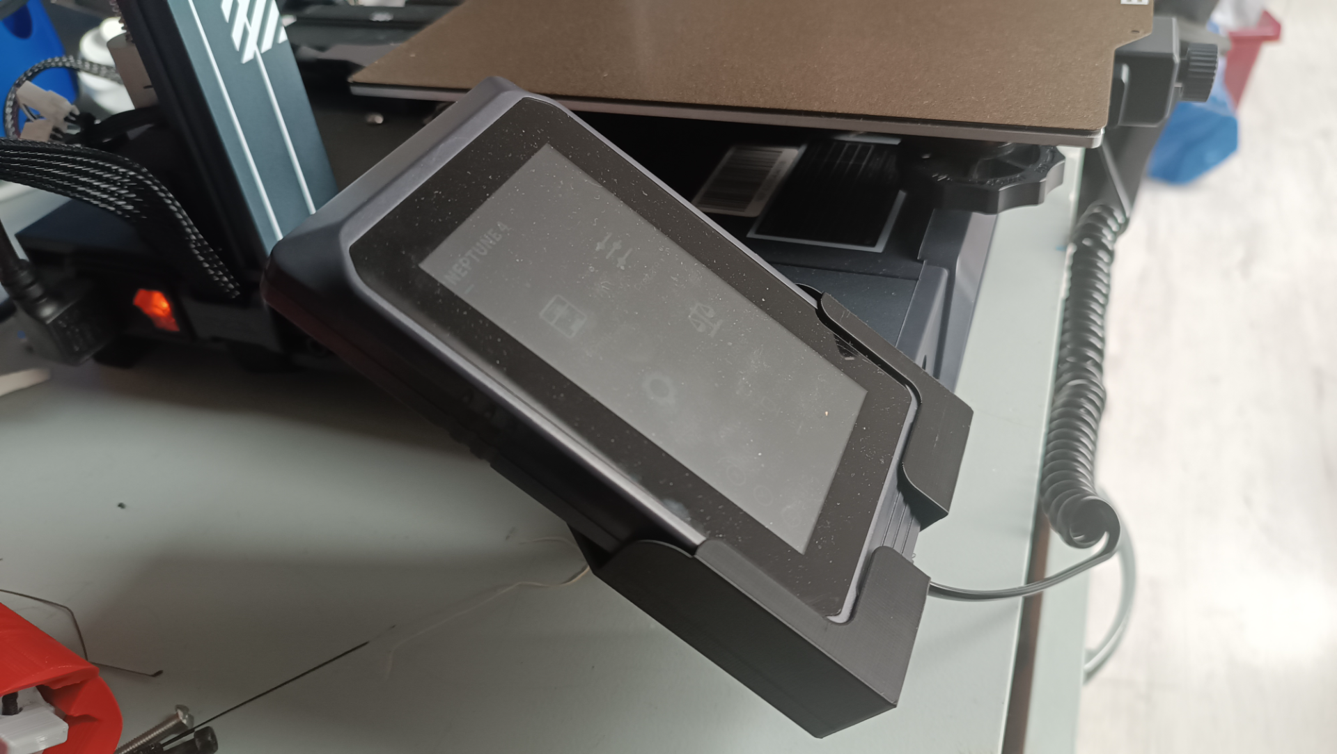 Left side screen holder Elegoo Neptune 4 without magnet