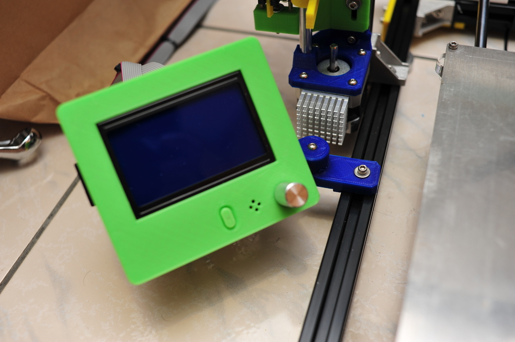 Full graphic LCD mount for 2020 aluminum extrusion