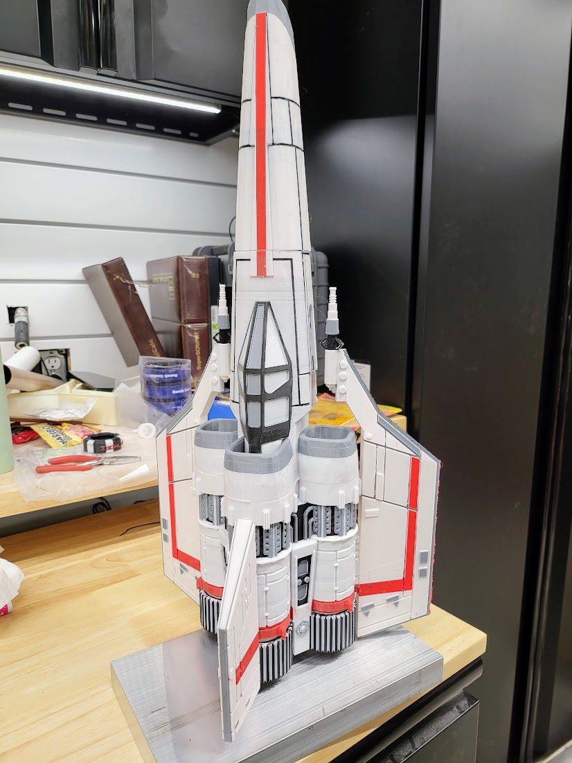 BSG Colonial Viper flyable model