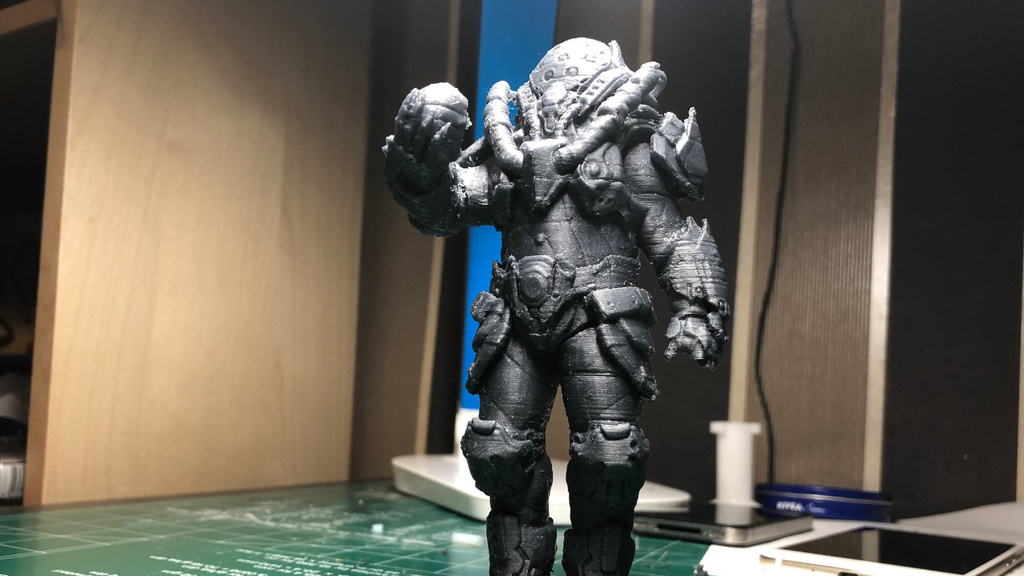 Scalebearer from Quake Champions