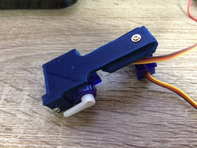 2-Servo Combo Arm