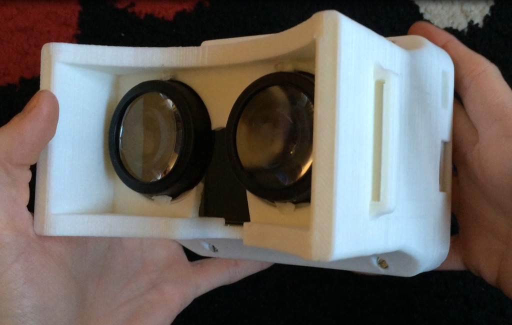 Penelope VR Headset