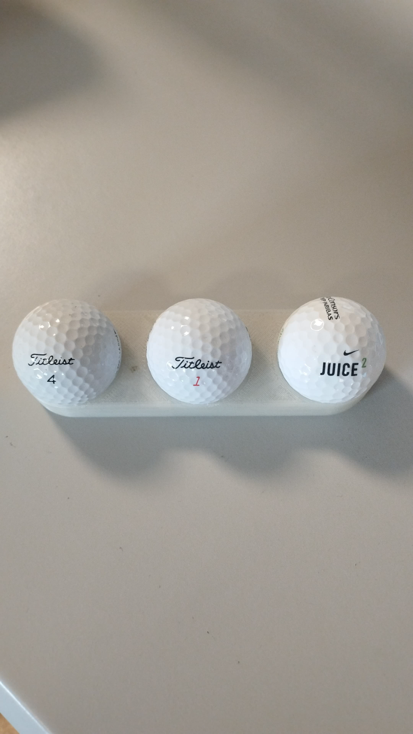 Golfball holder