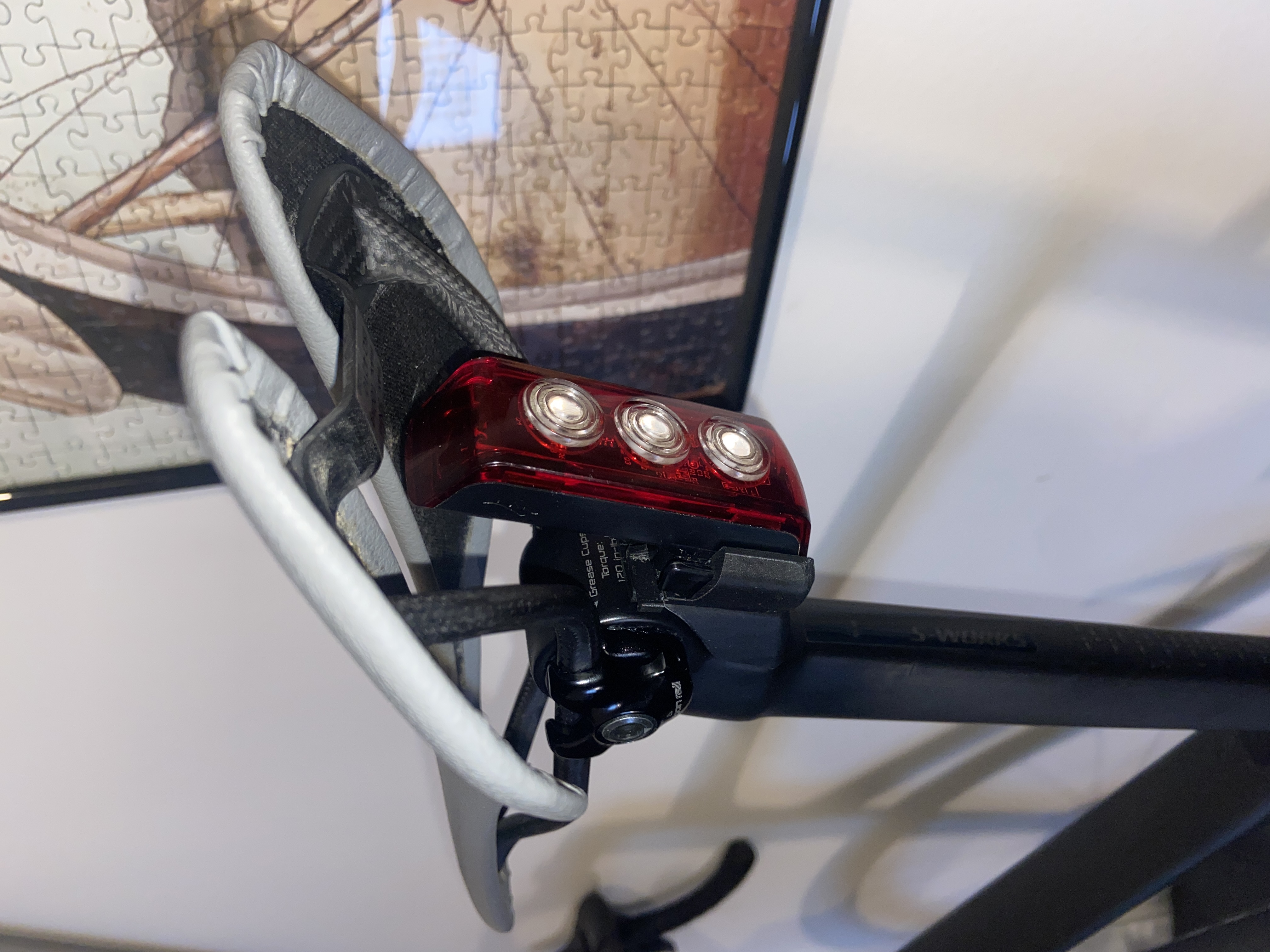 Flux rear-ligth mount for di2 junction-box