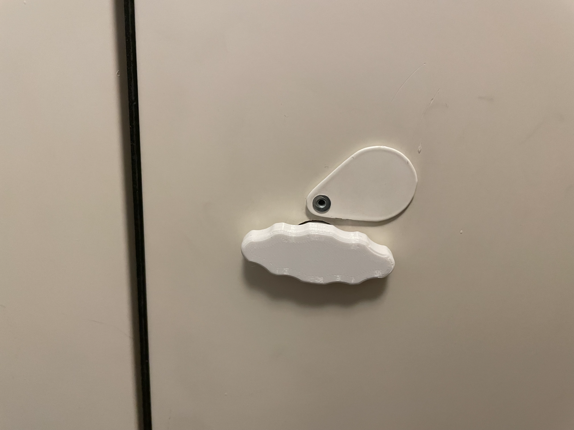 Minimalist door Handle