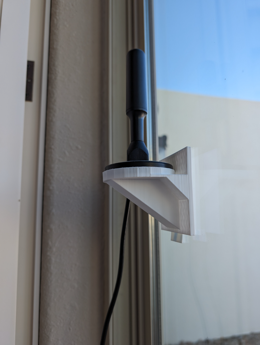 Bobcat 300 Antenna Mount Stronger