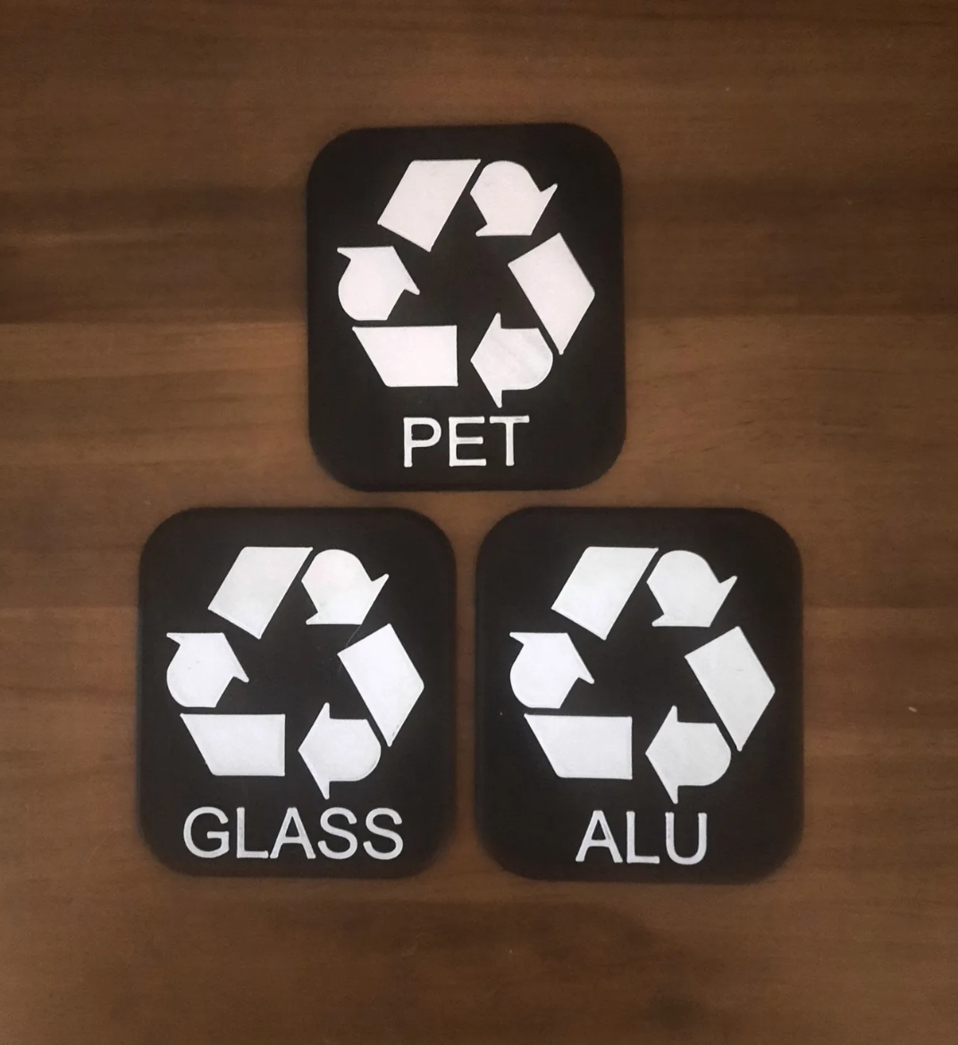 Recycling Sign PET, ALU, GLASS