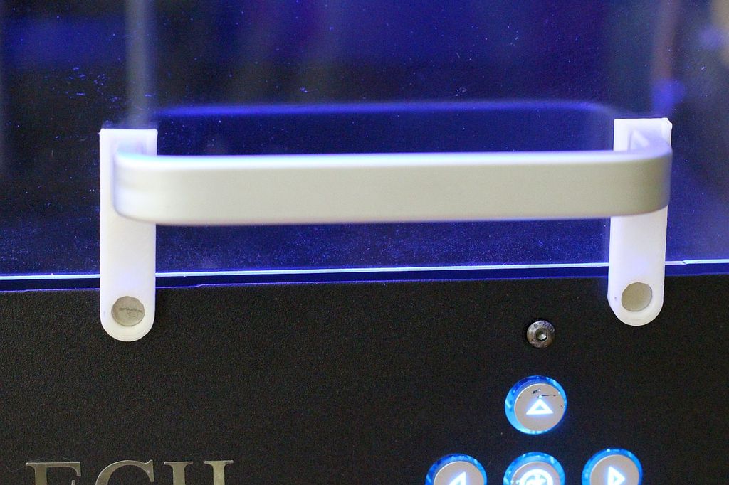 QIDI Tech 1 - Magnetic Door Latch