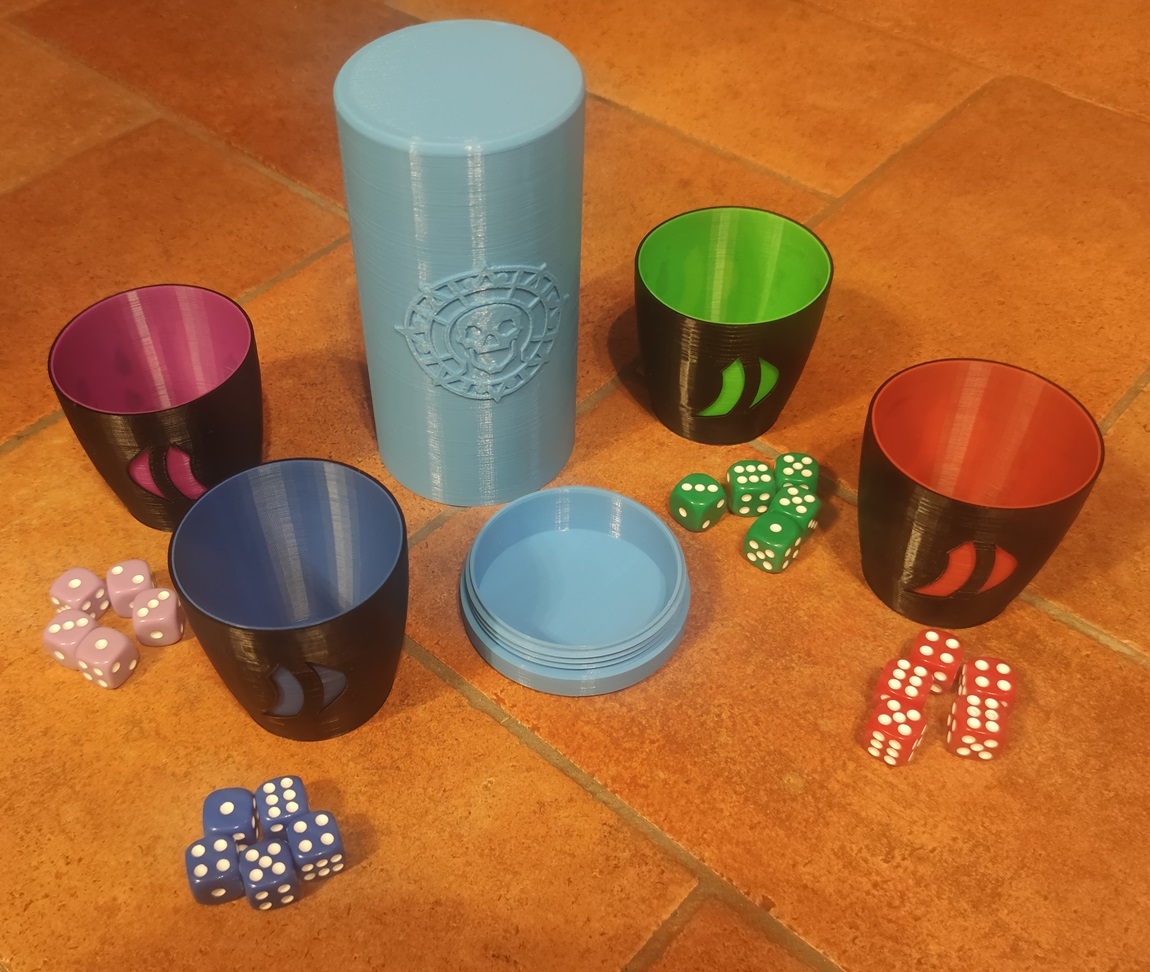 Liar's Dice (game Jack Sparrow-Pirates  Caribbean)