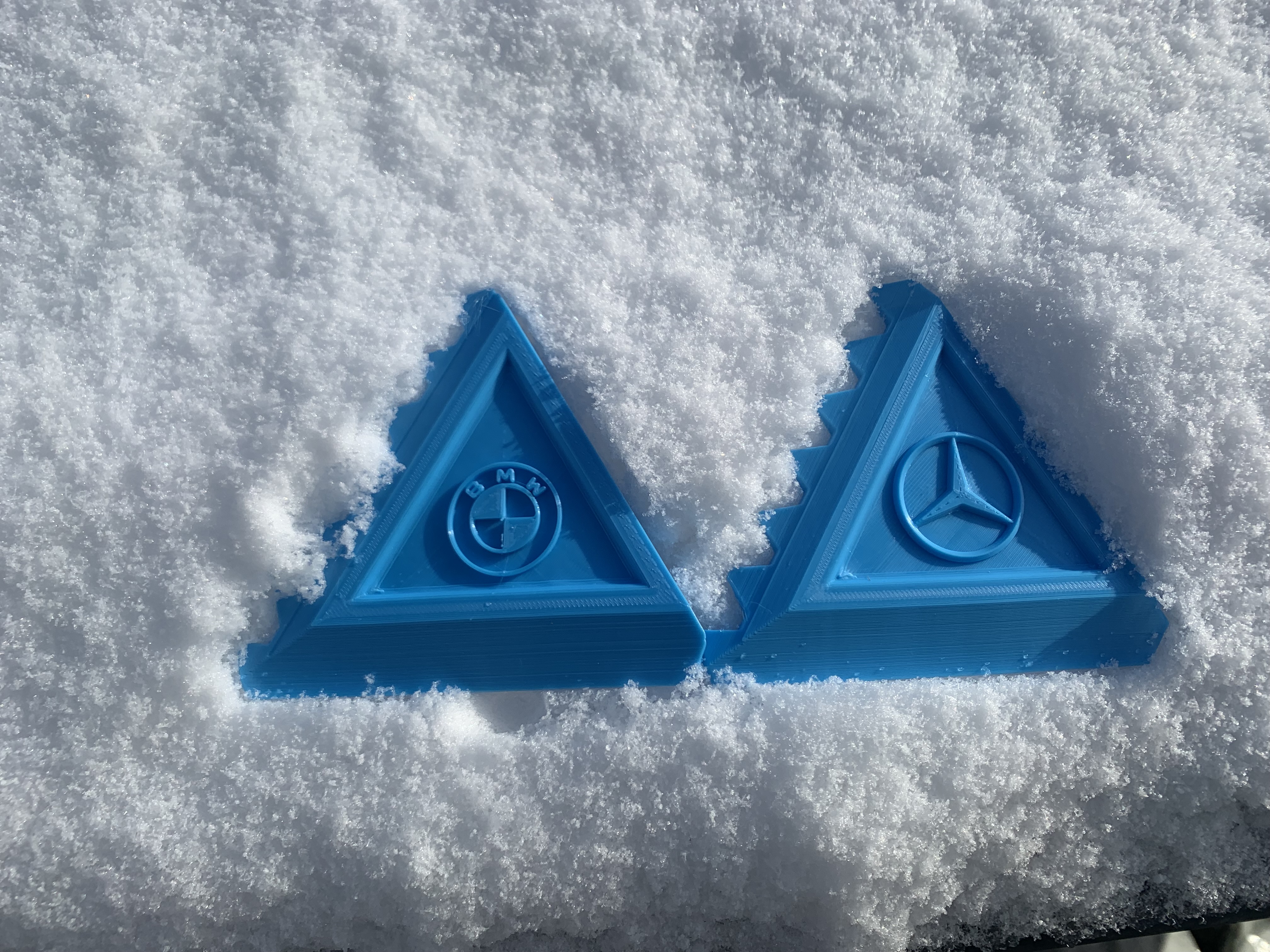 Defrosting Tool Triangle