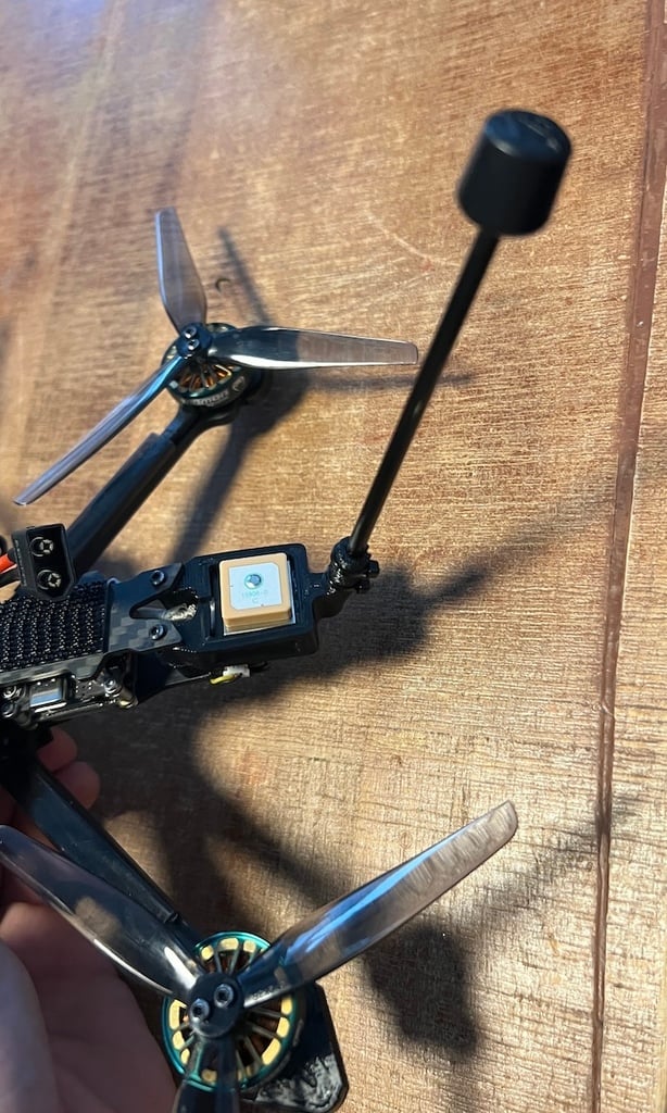 Diatone Roma LR4 F4 L5 M8Q iFlight GPS Mount with Vifly Mini Finder Buzzer Mount FPV