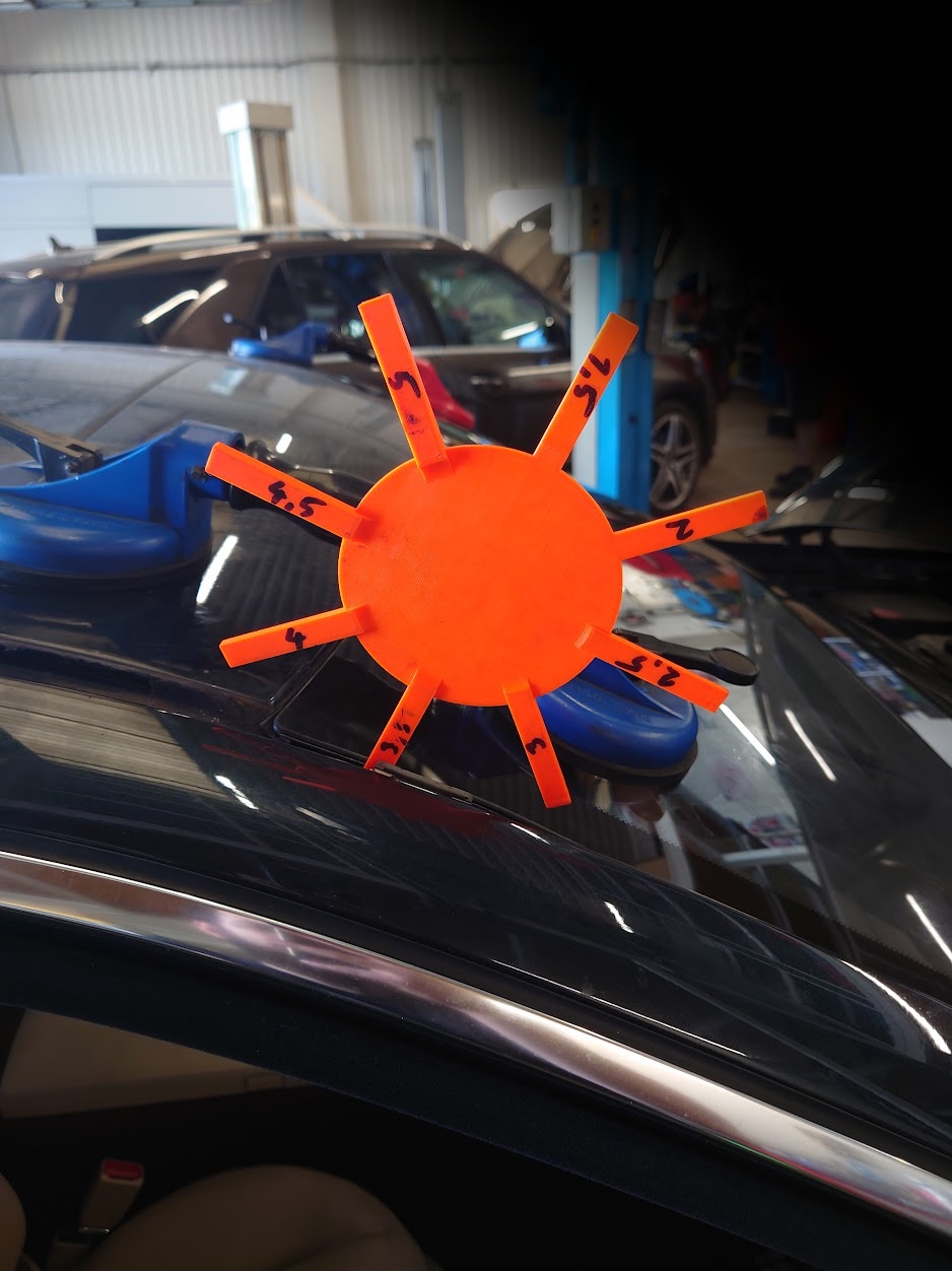 Windshield gap measuring tool