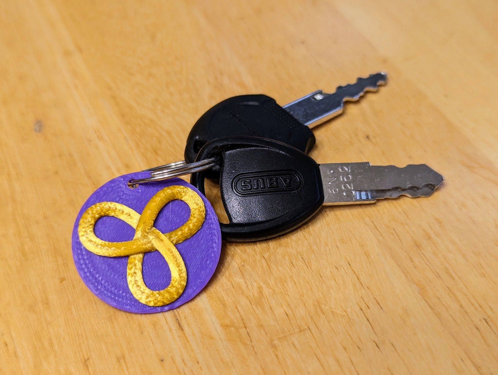 Triquetra (Trinity Knot) Key Tag