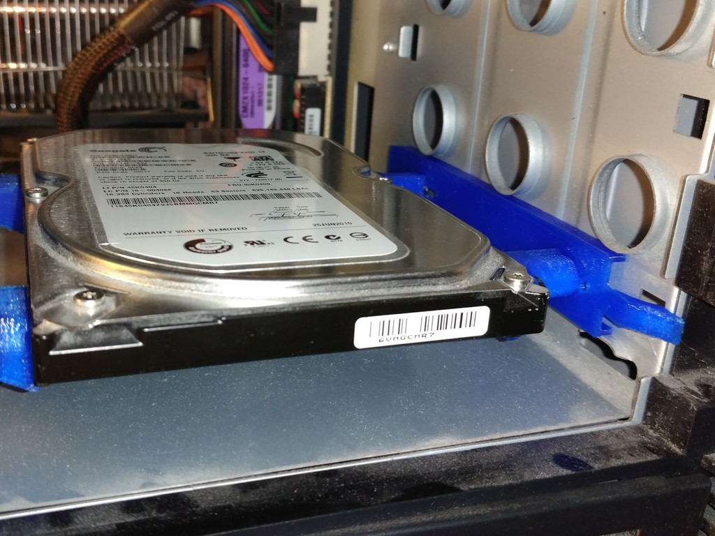 3.5" to 5.25" Bay adapter for hard drives + slider