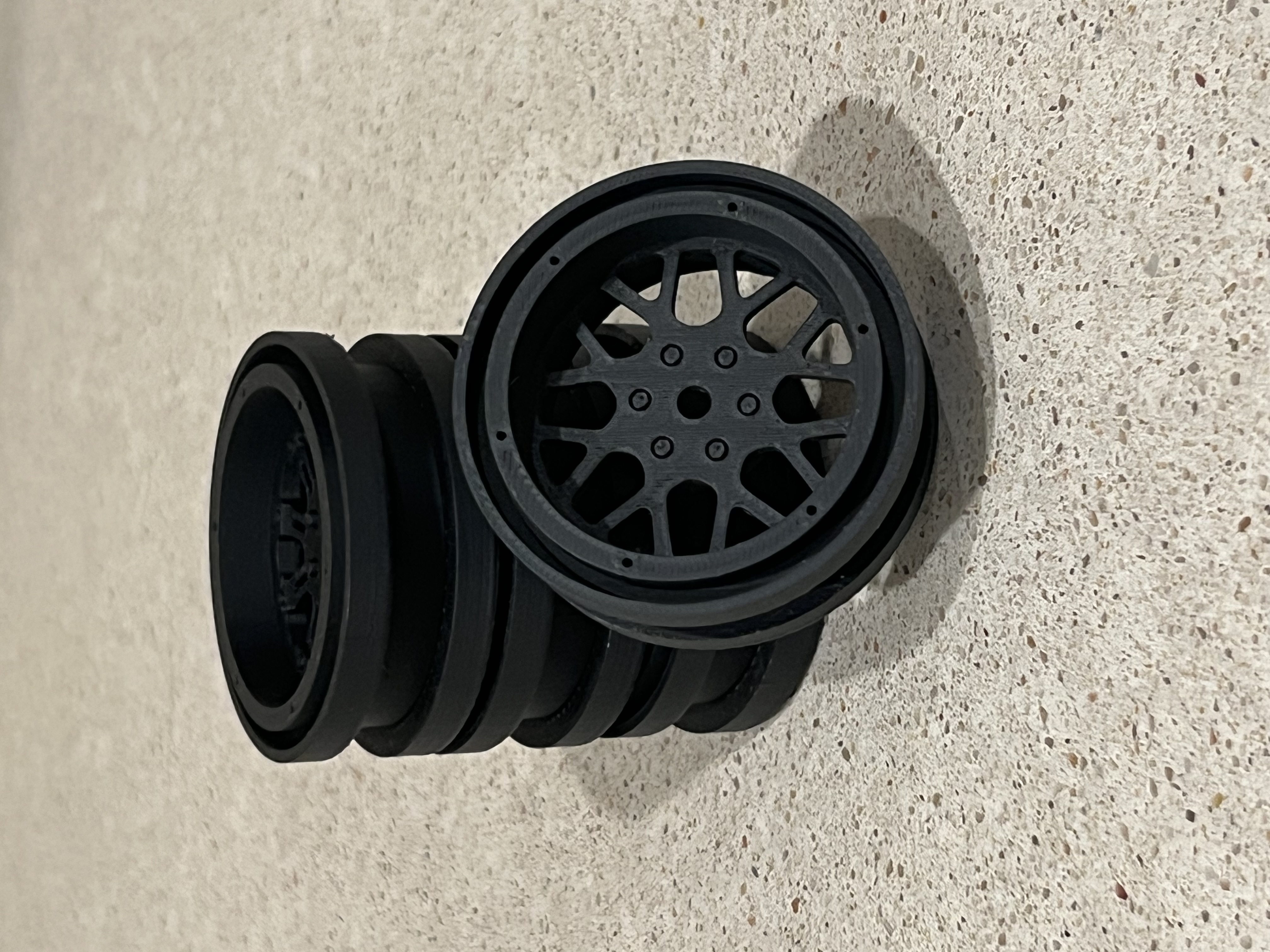 Beadlock Wheel 1.9 for SCX10 XD Style