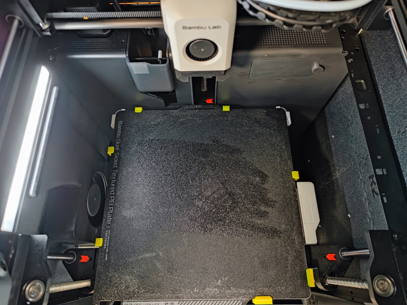 Bambulab P1P bedclamps for big prints.