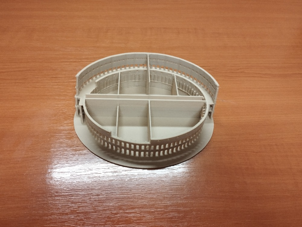 Colosseum office organizer