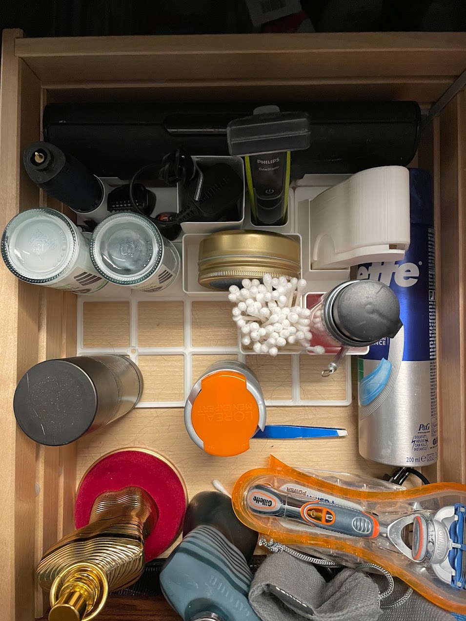 Gridfinity bathroom organizer