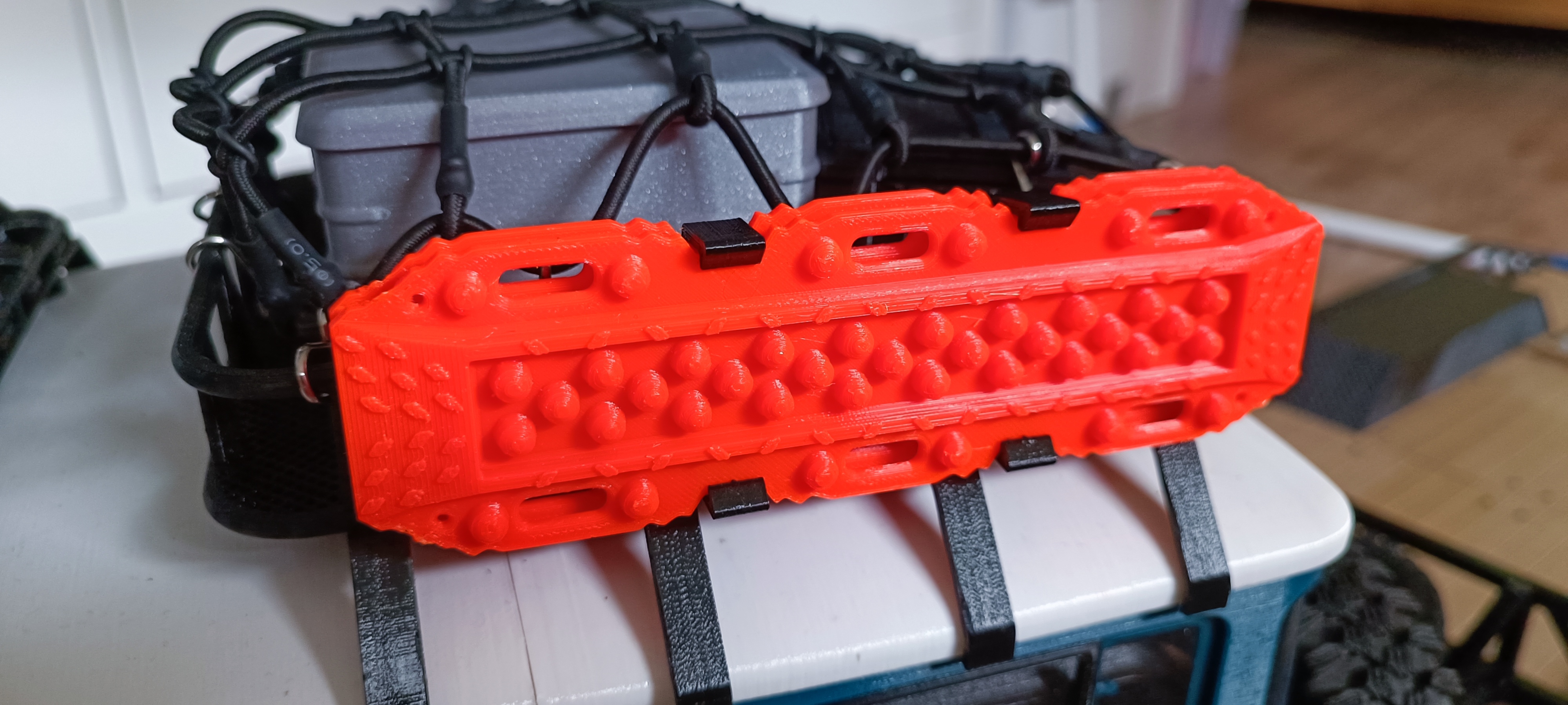 Maxtrax Roof Rack / car body Holder for 3D Sets Bamboo