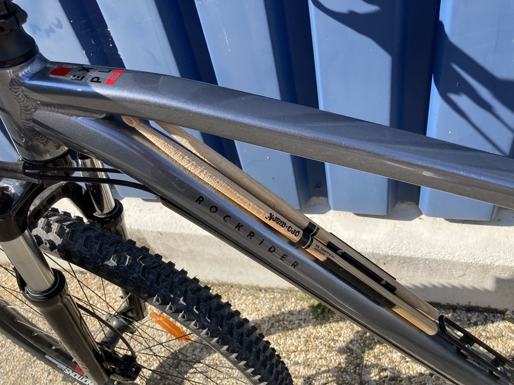 Drumstick 5A holder for bike