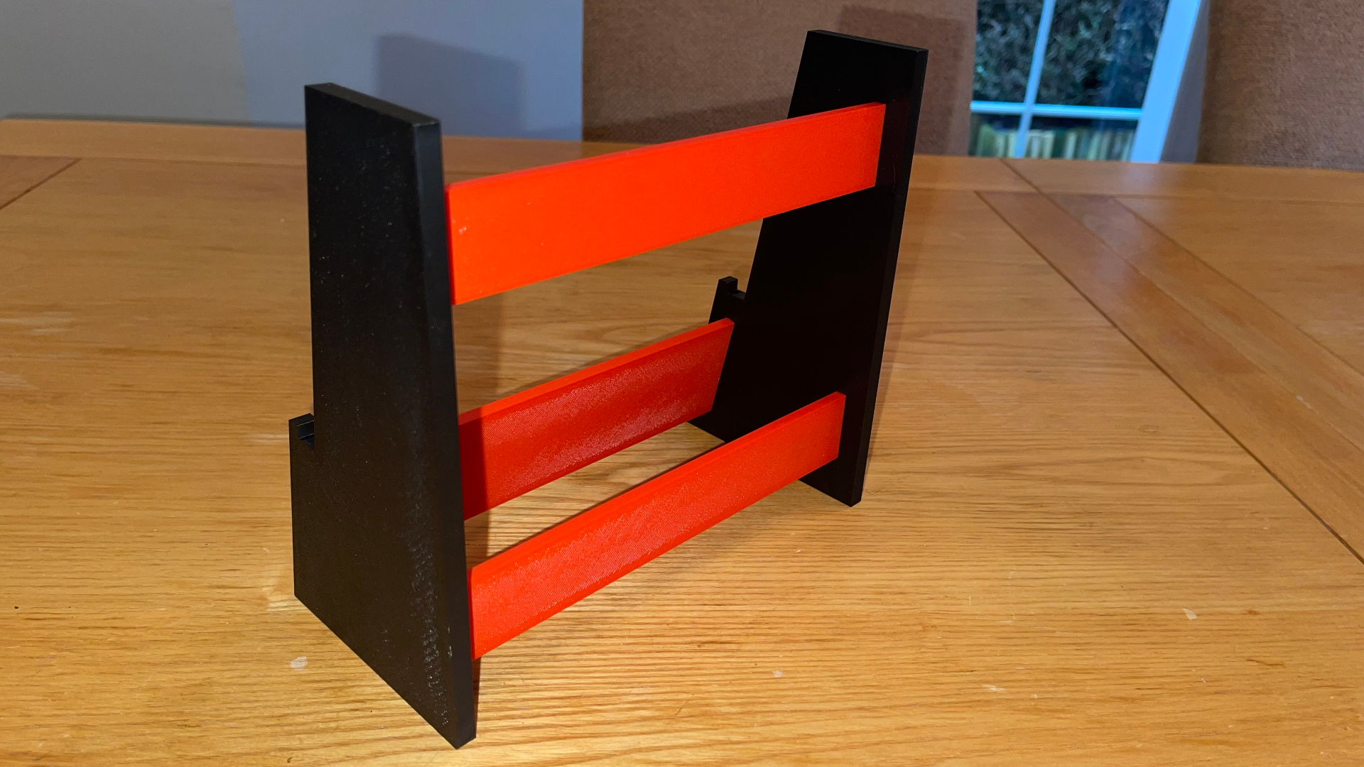 Display stand for Waveshare 10.4" Quantum Dot Capacitive Display (1600x720)