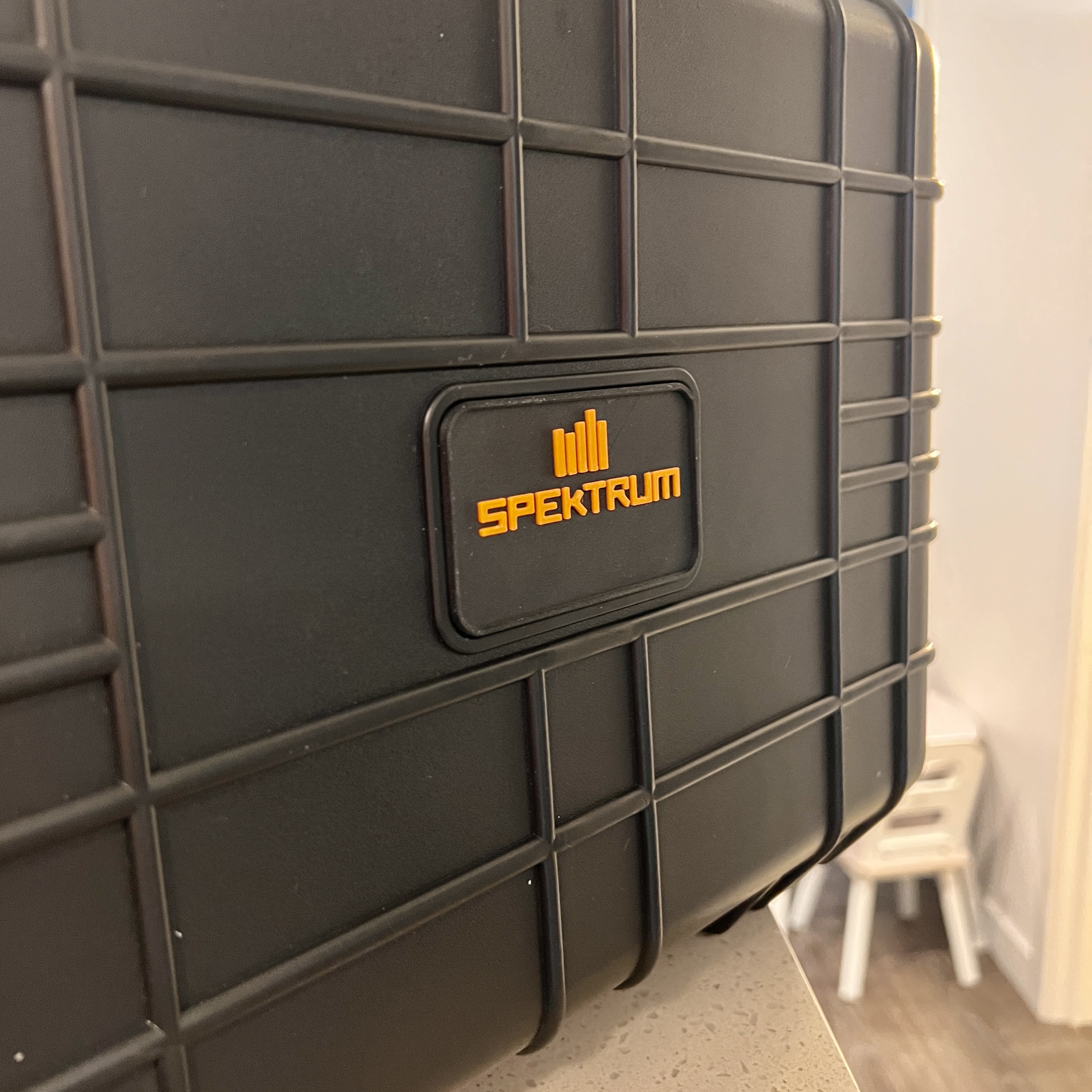 Apache 3800 Spektrum Plate