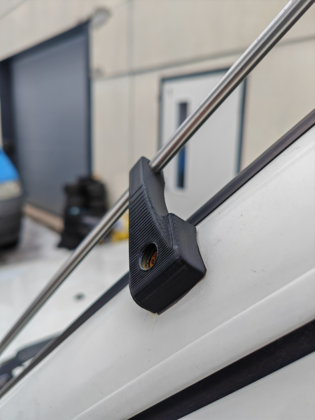 Daihatsu Feroza antenna bracket