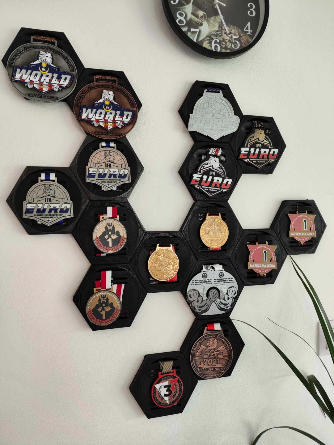 medal mounting
