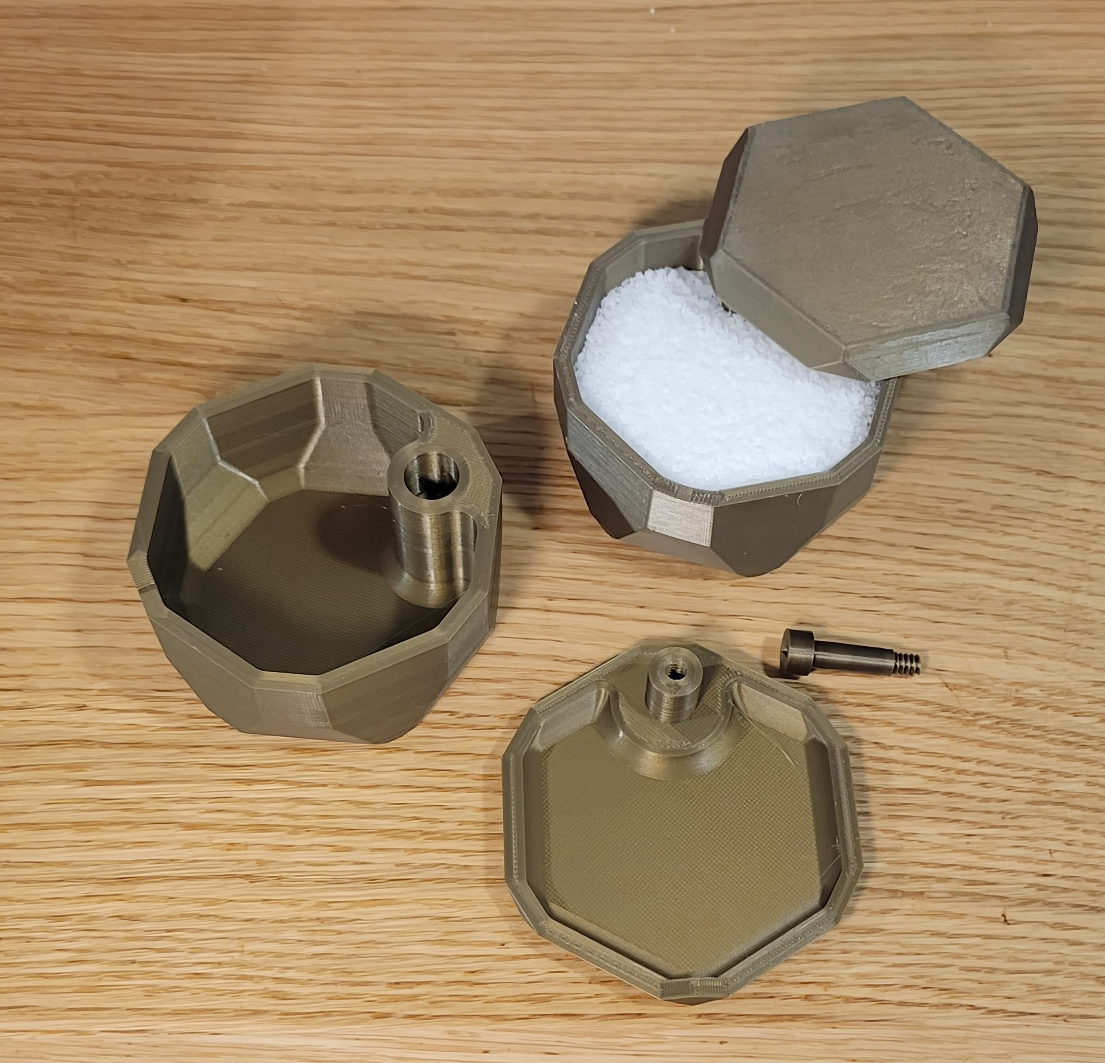 Hexagonal salt box, Salt Cellar
