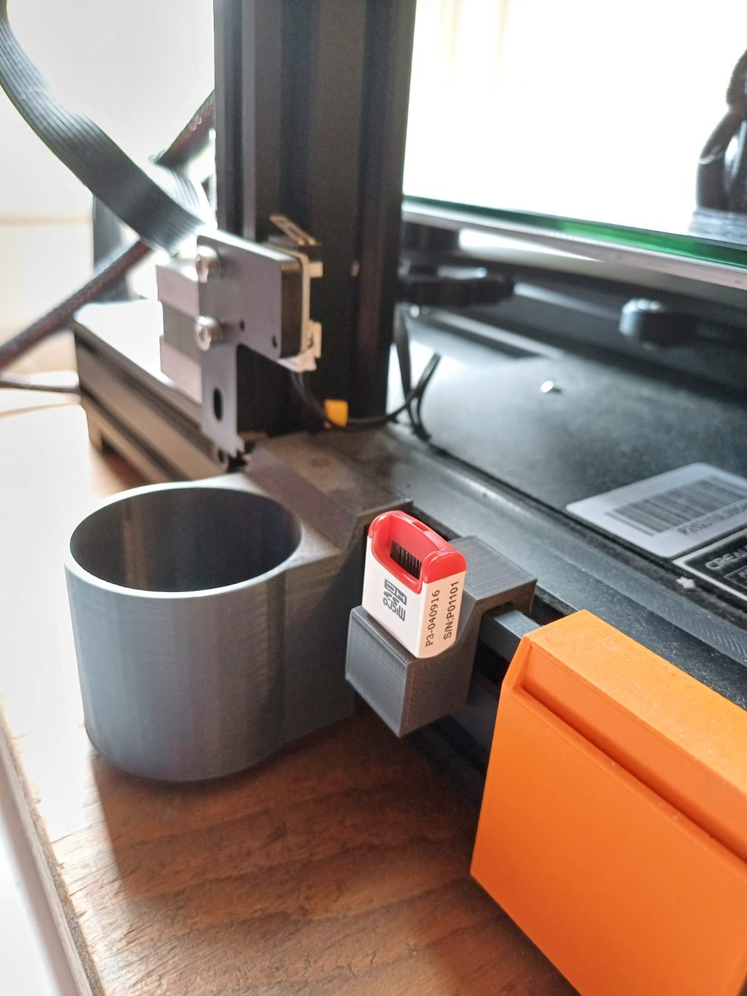 Ender 3 V2 USB-stick Holder