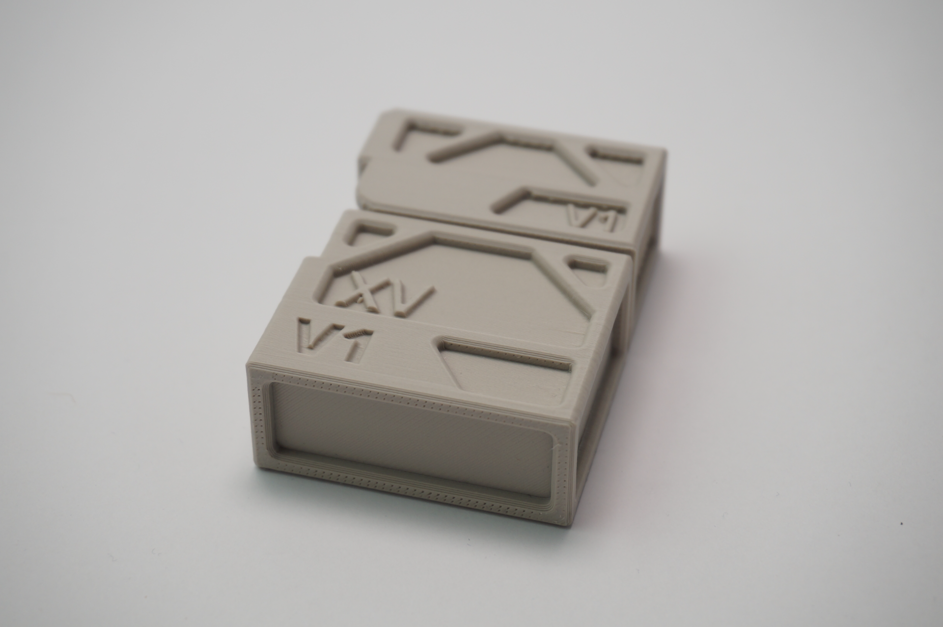 Future Zippo Case V1
