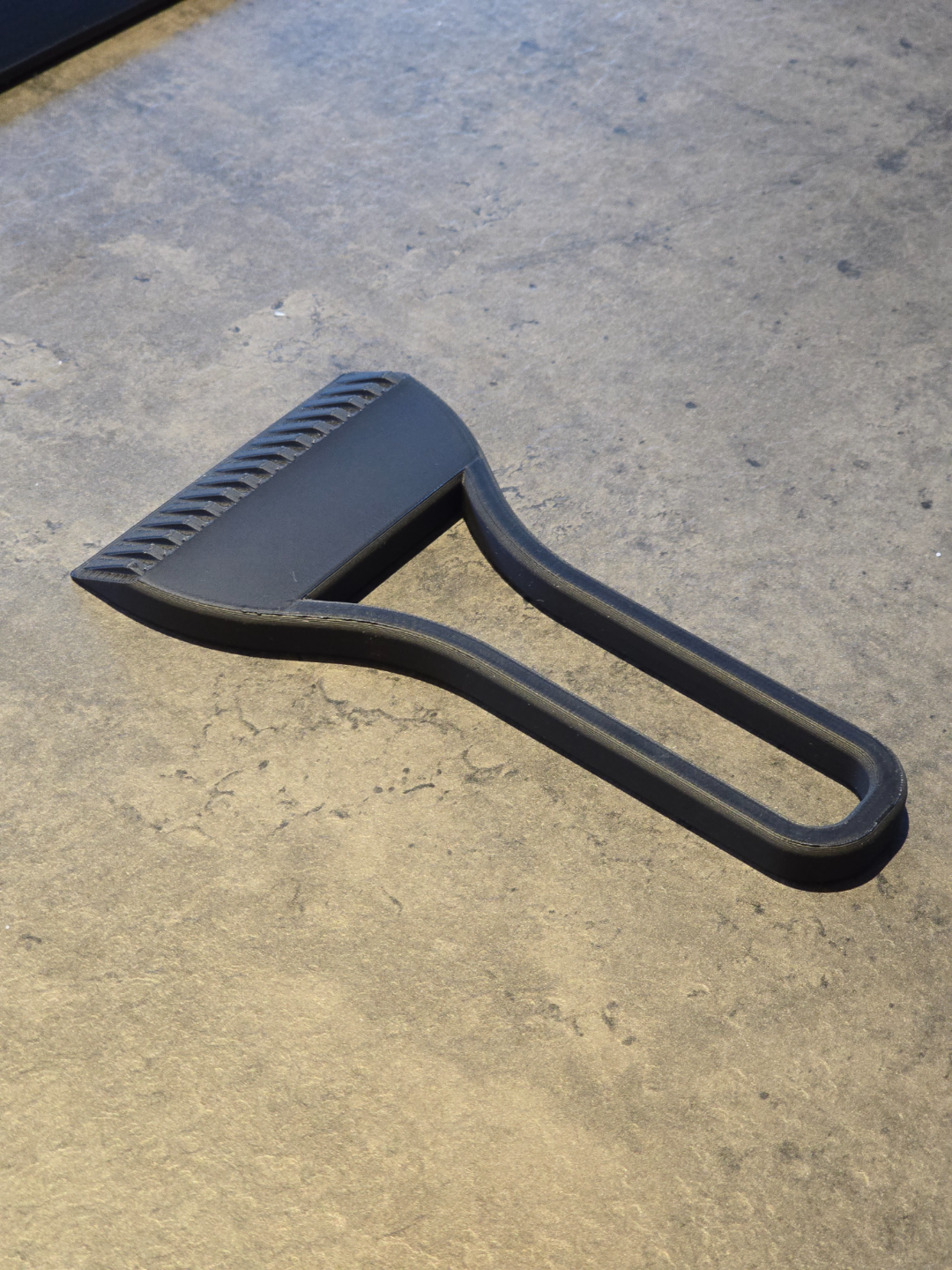 Ice scraper