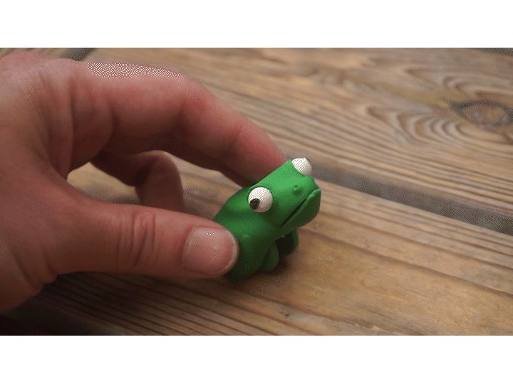 Licking frog - Mechanical toy