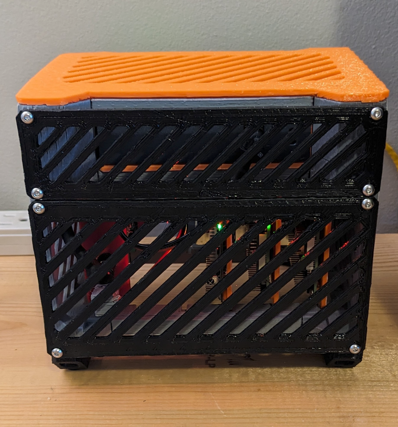 Raspberry Pi / SBC Compute Cluster - F90III-Y