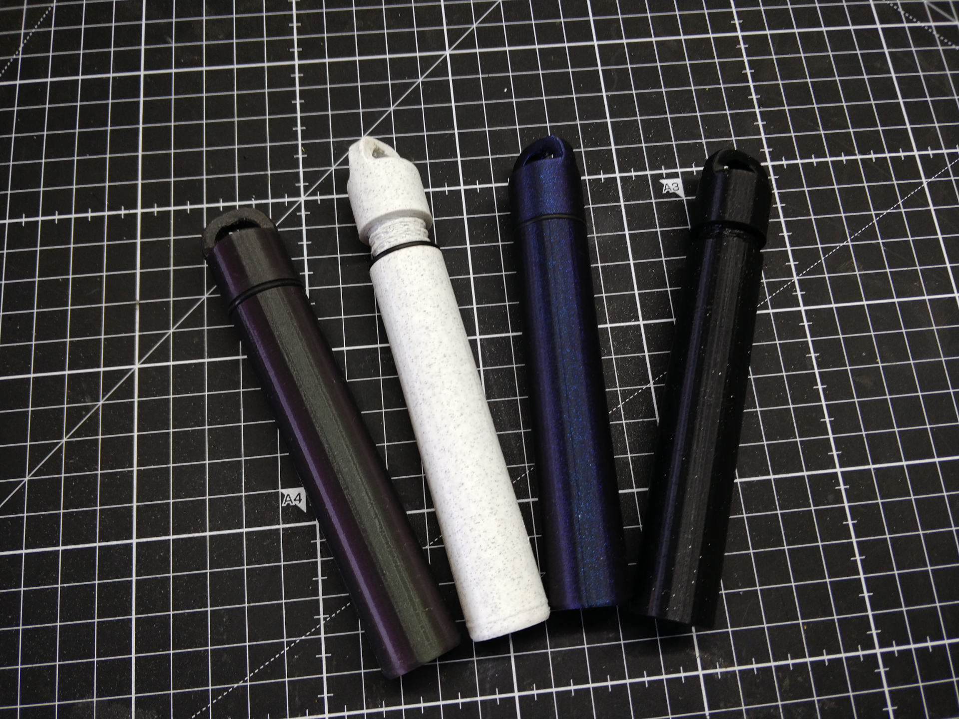Single cigarette / Doobie Travel tube smell proof