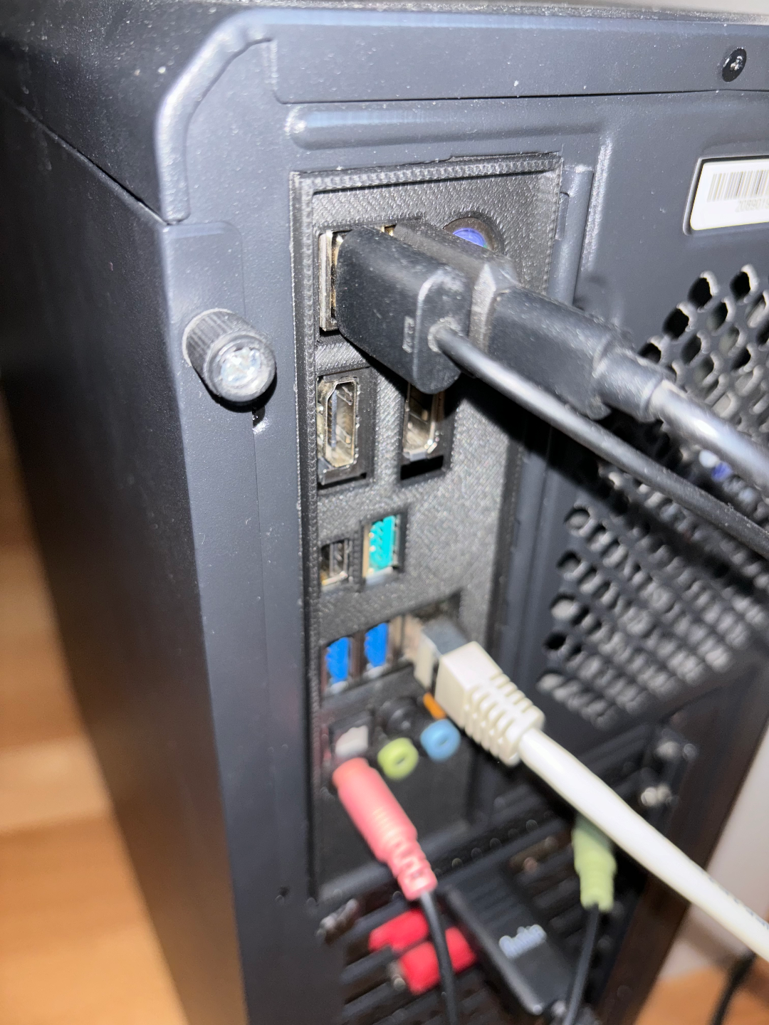 ASUS Z590-P I/O Shield