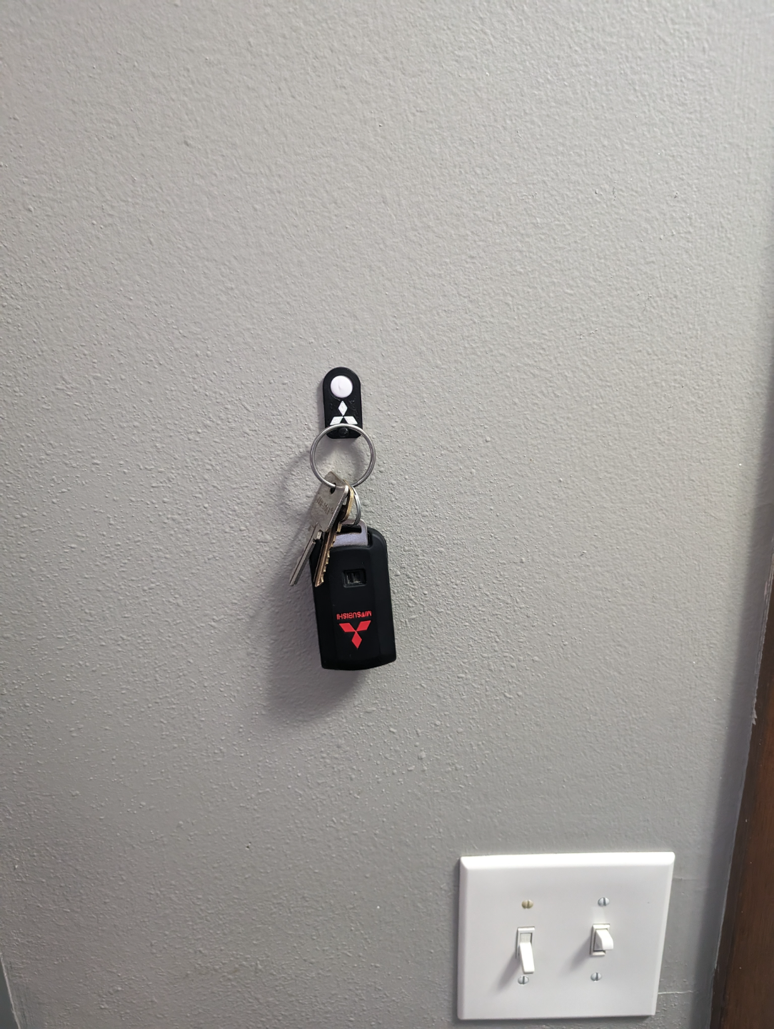 Mitsubishi Key Holder