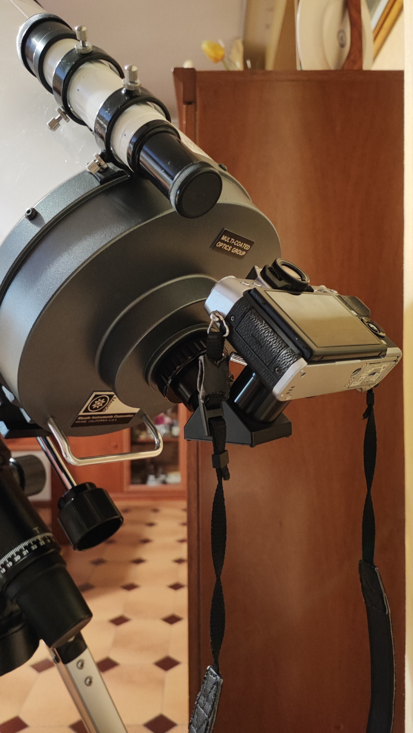 Fuji-X  to 1,25'' Telescope Mount