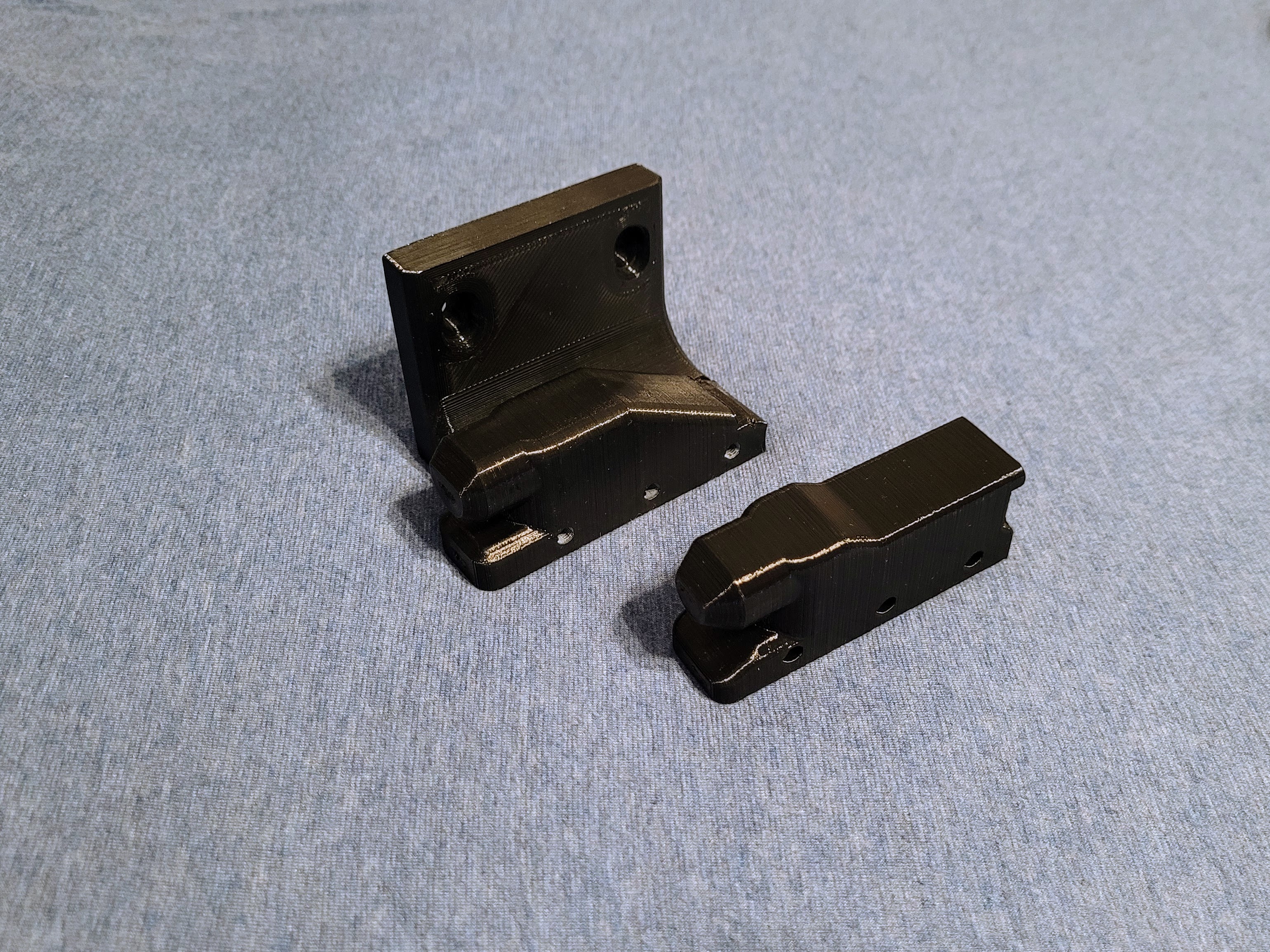 500/590 Wall Mount with Adapters
