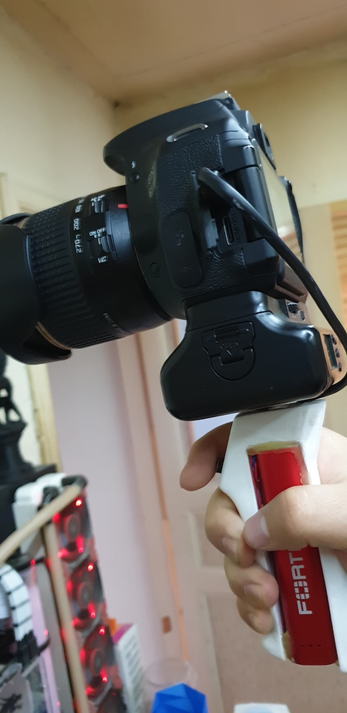 Shotgun camera mount