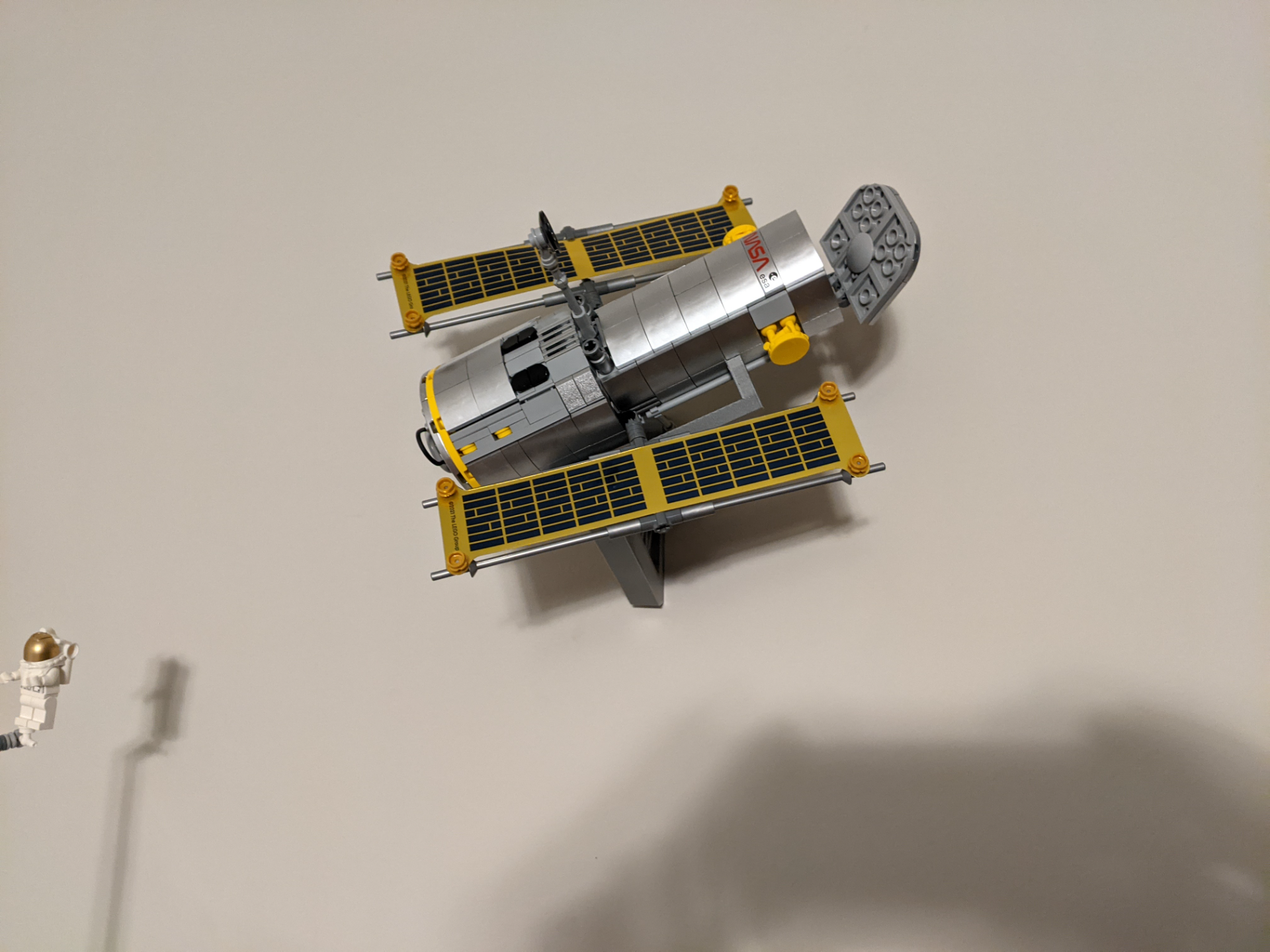 Wall Mount for Space Shuttle - Hubble - 10283
