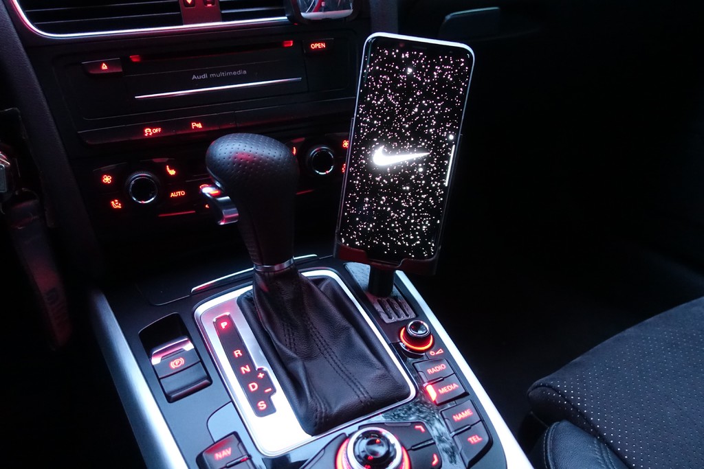 Audi A5 Phone Holder S8+ Wireless Quick Charging